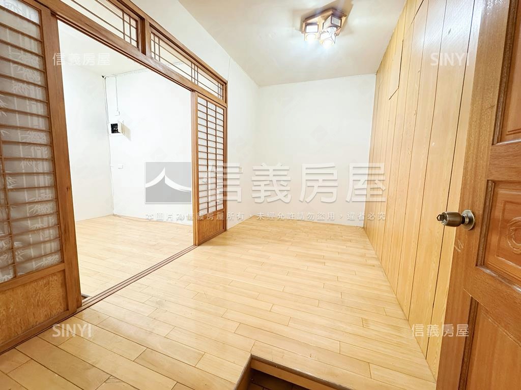 漫步到新埔捷運３樓美寓房屋室內格局與周邊環境