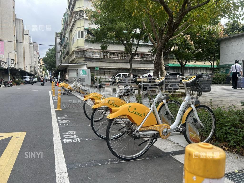 靜巷捷運美妝兩房房屋室內格局與周邊環境
