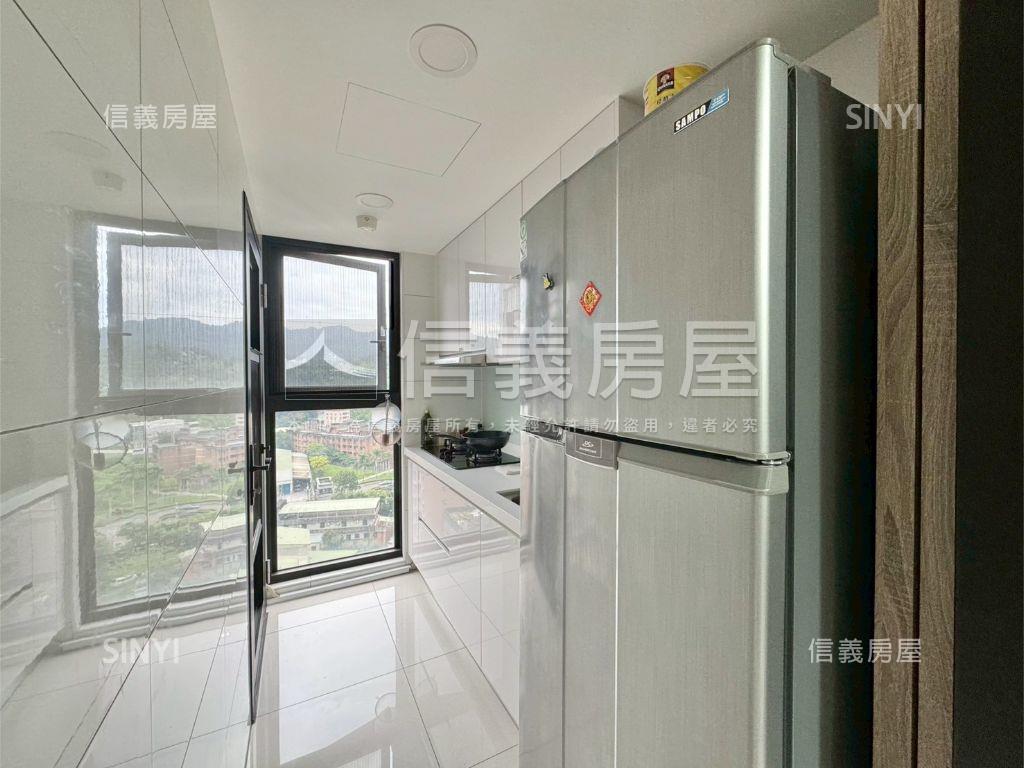 ღ專任山景兩房附車位ღ房屋室內格局與周邊環境