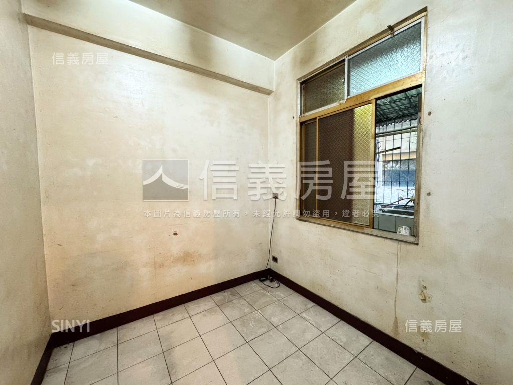 民安光華學區小資方正三樓房屋室內格局與周邊環境