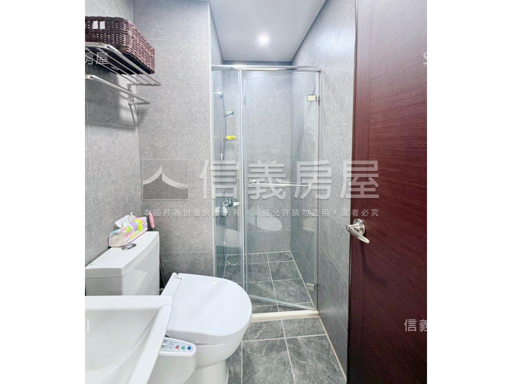 快意人生高樓美景房屋室內格局與周邊環境