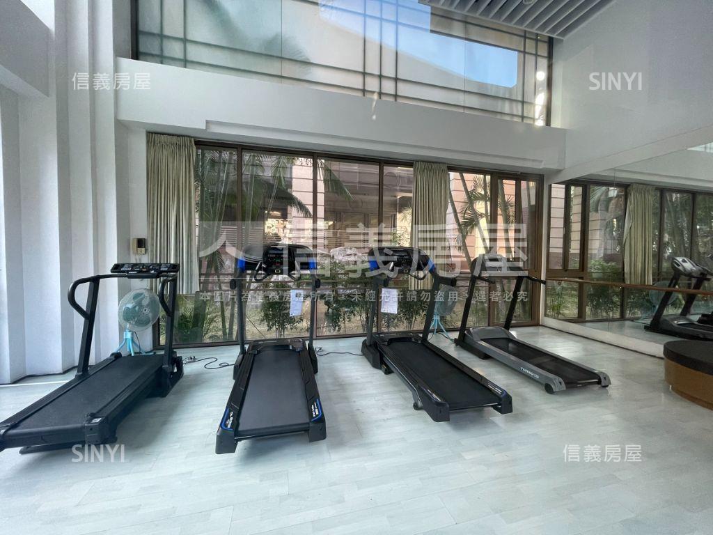 挪威森林精選店面房屋室內格局與周邊環境