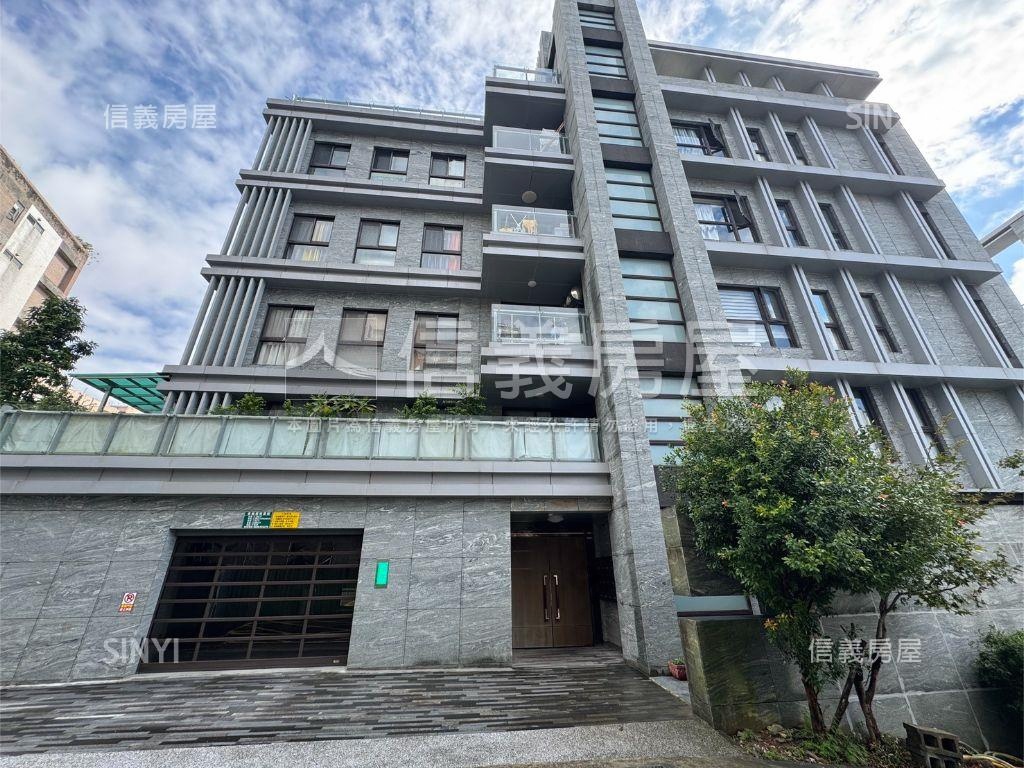 近薇閣電梯大空間帶車位房屋室內格局與周邊環境