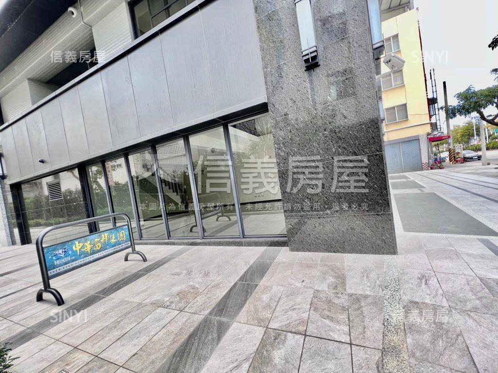 近國光路邊間店面房屋室內格局與周邊環境