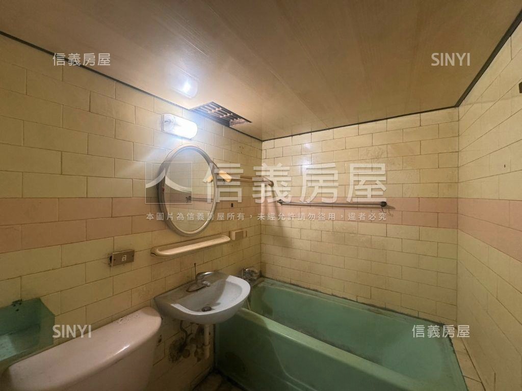 駁二．小資．套房房屋室內格局與周邊環境