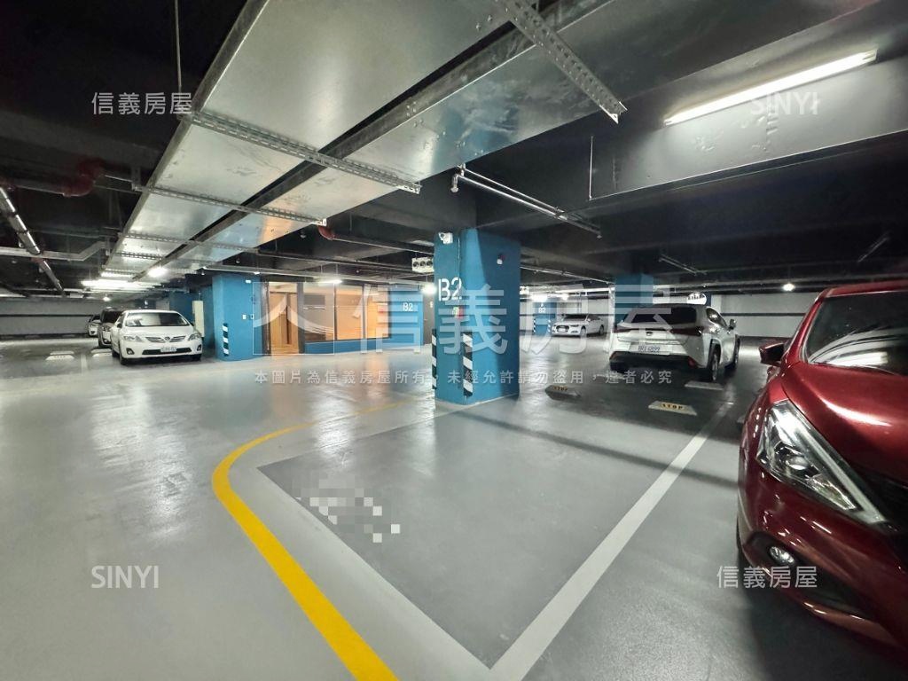 春福興波先看這間兩房兩衛房屋室內格局與周邊環境