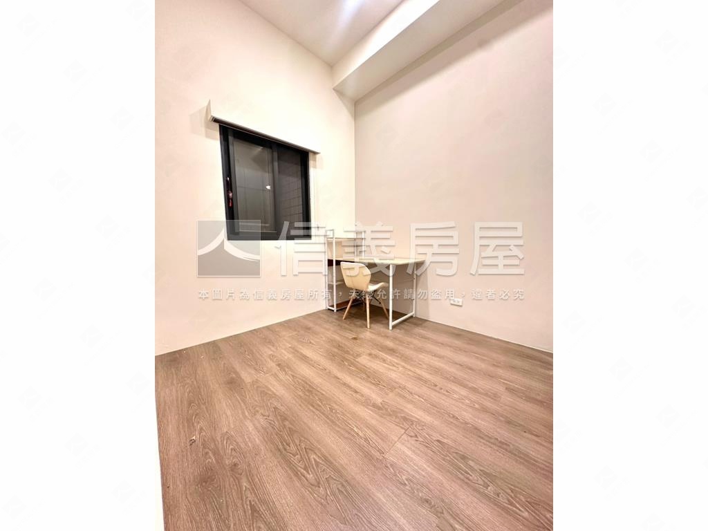 永寧捷運站高樓景觀房屋室內格局與周邊環境