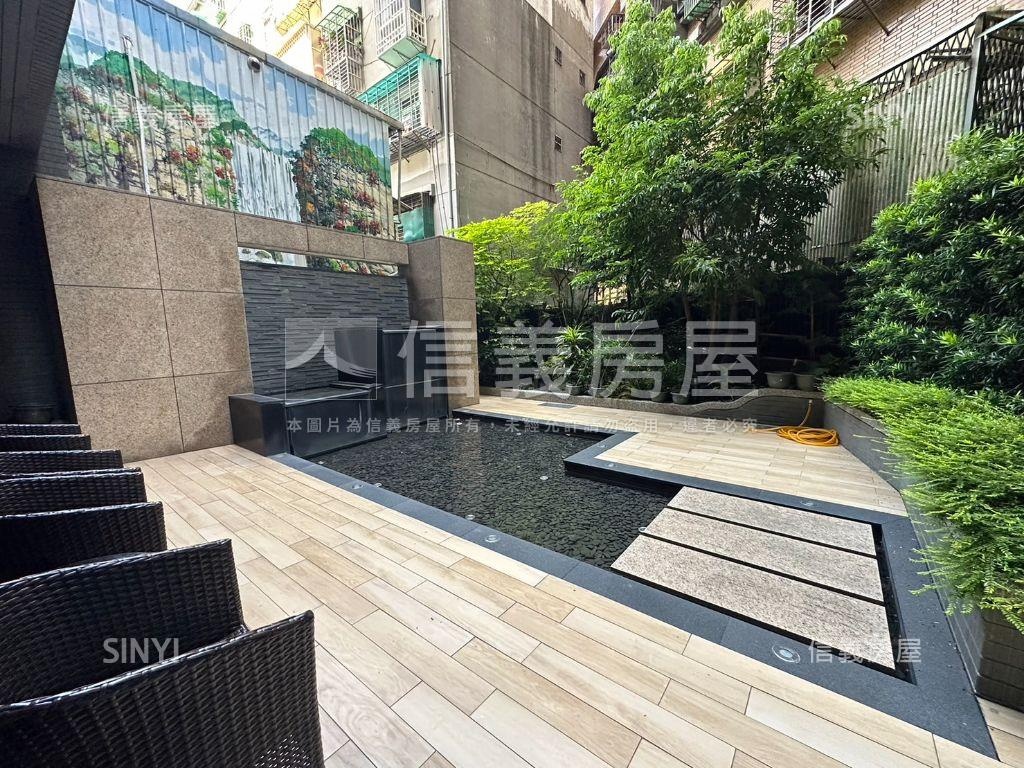 公園上品精裝三房車位房屋室內格局與周邊環境