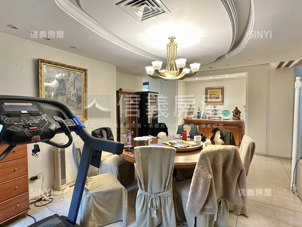 寶璽公園爵邸大坪數平車房屋室內格局與周邊環境