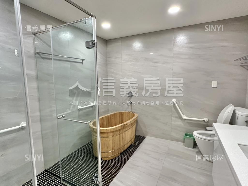 寶璽公園爵邸大坪數平車房屋室內格局與周邊環境