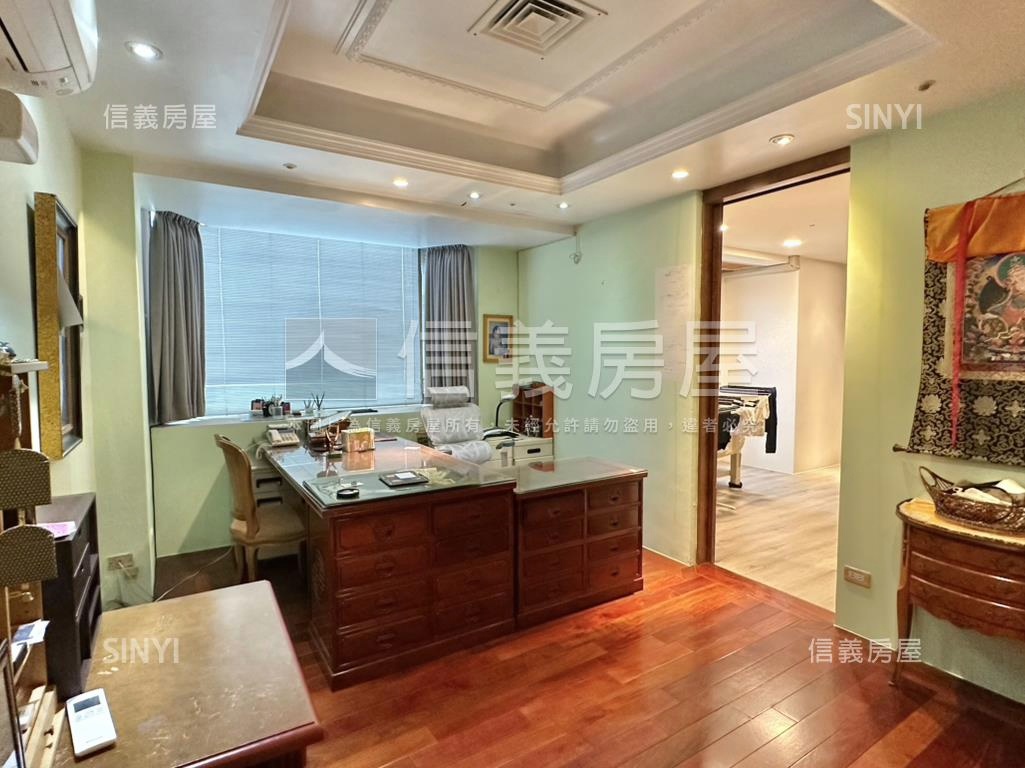 寶璽公園爵邸大坪數平車房屋室內格局與周邊環境