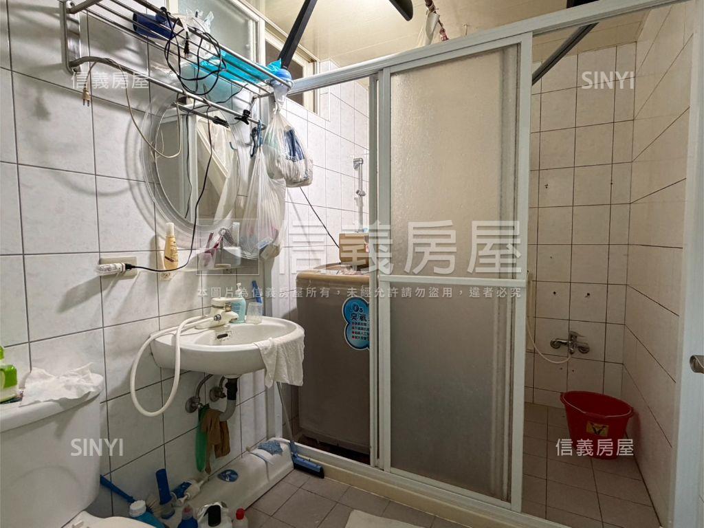 近台北橋公寓三樓房屋室內格局與周邊環境