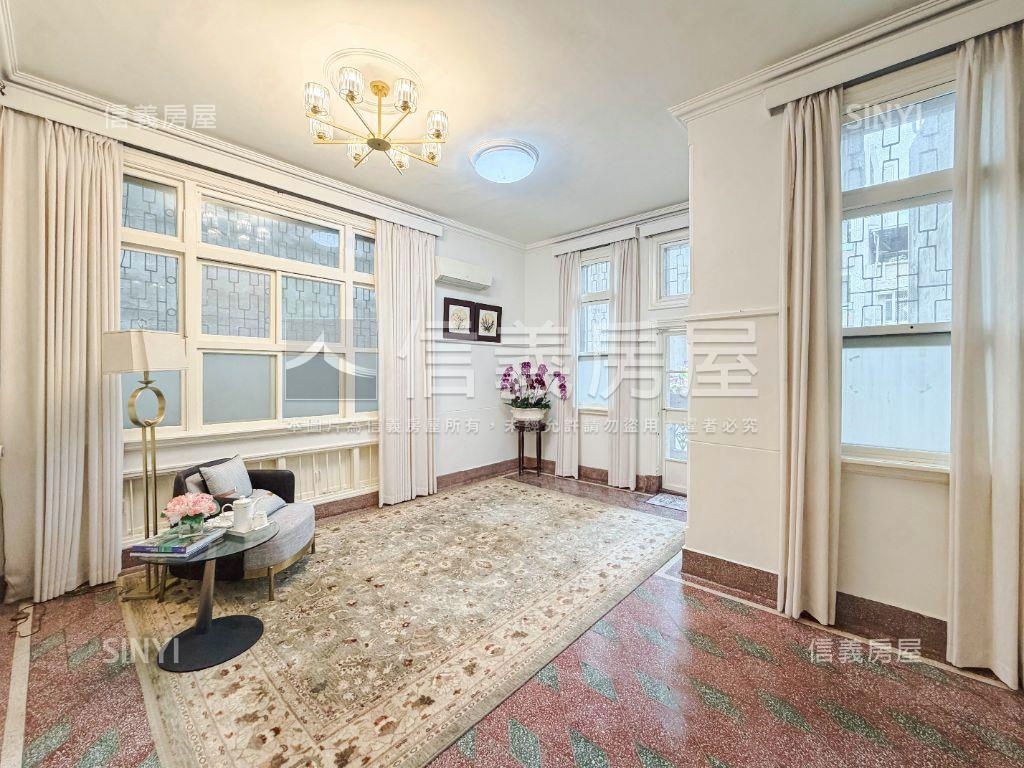 七十年－風華重現歲月沉澱房屋室內格局與周邊環境