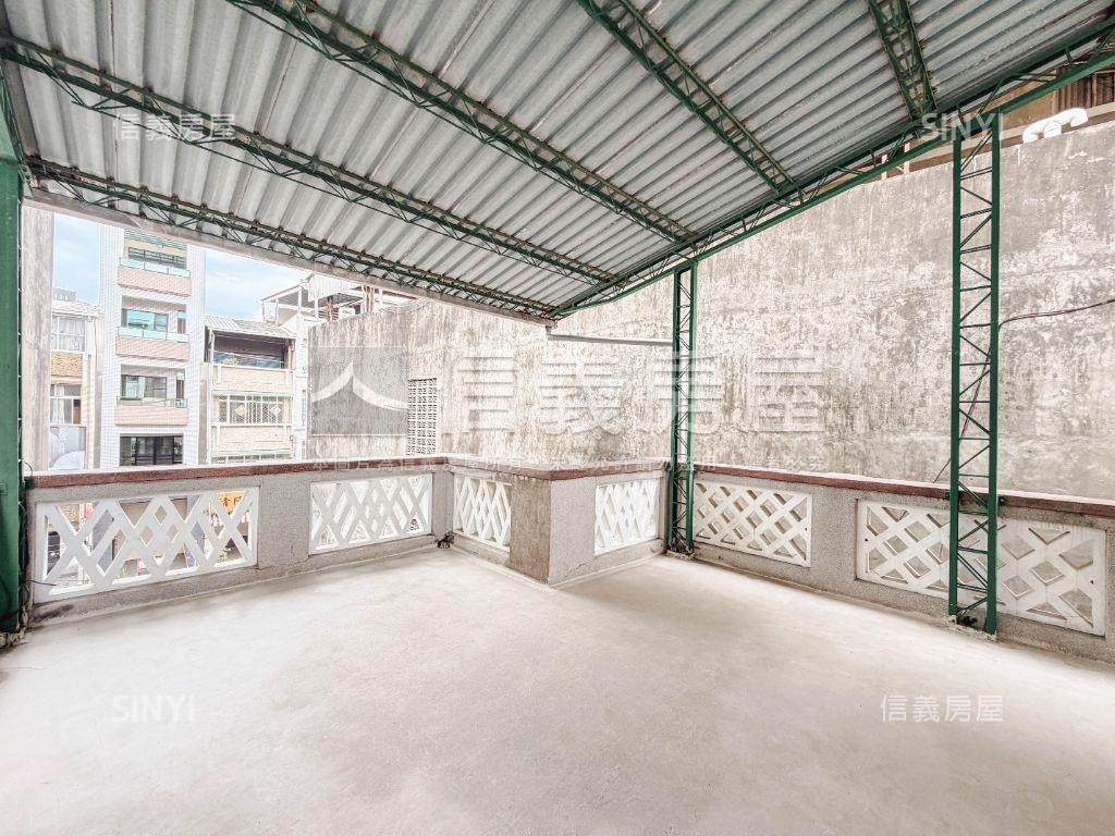 七十年－風華重現歲月沉澱房屋室內格局與周邊環境