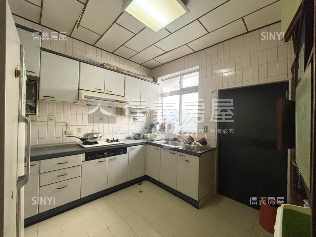 深坑翠谷幽靜美屋房屋室內格局與周邊環境