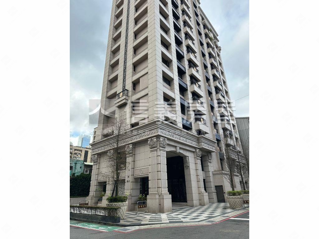 稀有和暘信邑無車位房屋室內格局與周邊環境