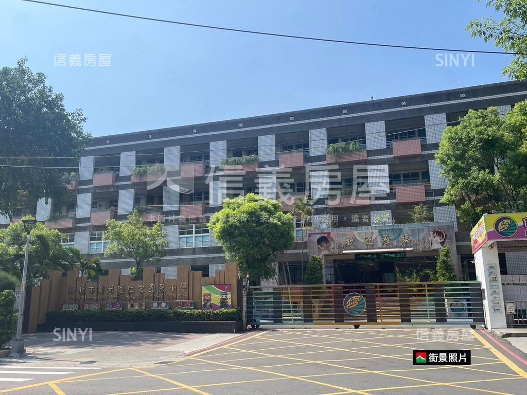 三多利方正四房房屋室內格局與周邊環境