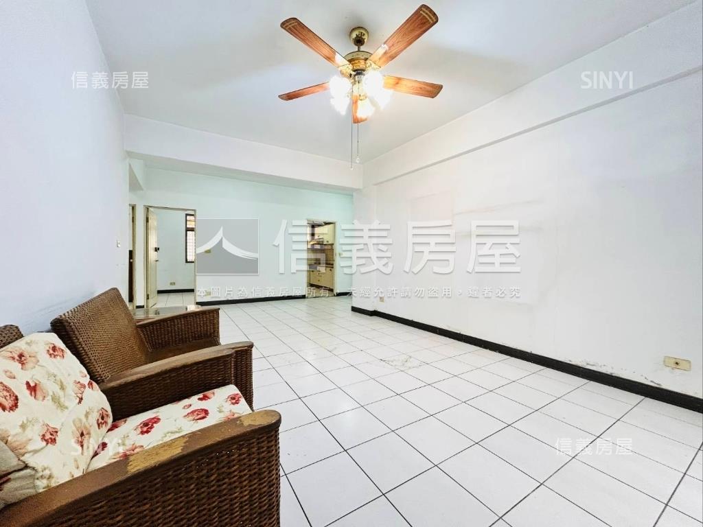 近徐匯捷運冠天下三房車位房屋室內格局與周邊環境