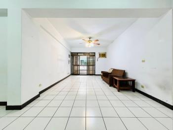 近徐匯捷運冠天下三房車位