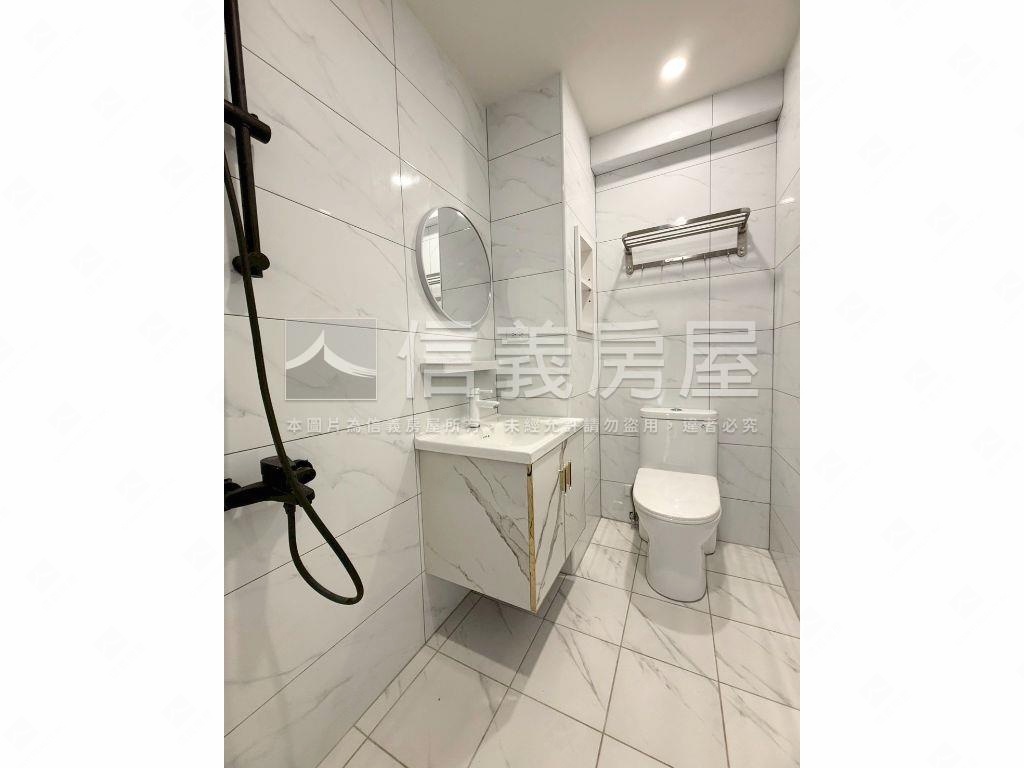 新市國宅有裝潢四房平車房屋室內格局與周邊環境