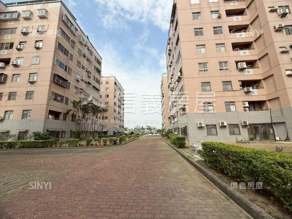 新市國宅有裝潢四房平車房屋室內格局與周邊環境