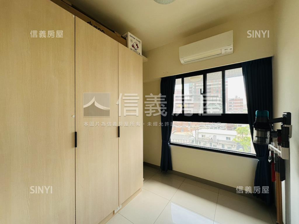 河堤城揚輕屋齡三房車位房屋室內格局與周邊環境