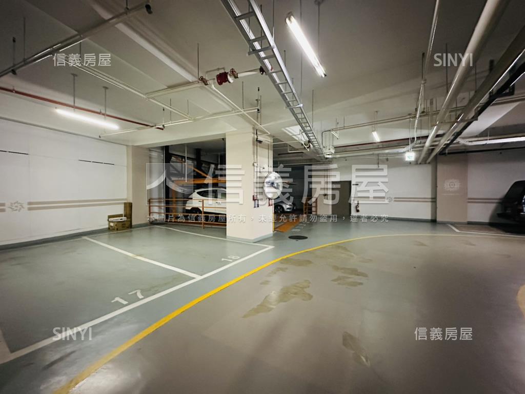 河堤城揚輕屋齡三房車位房屋室內格局與周邊環境