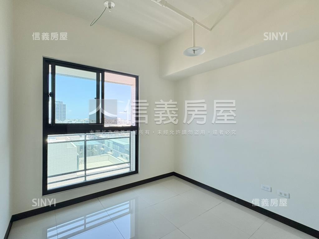 湖美麗第一手未住四房平車房屋室內格局與周邊環境