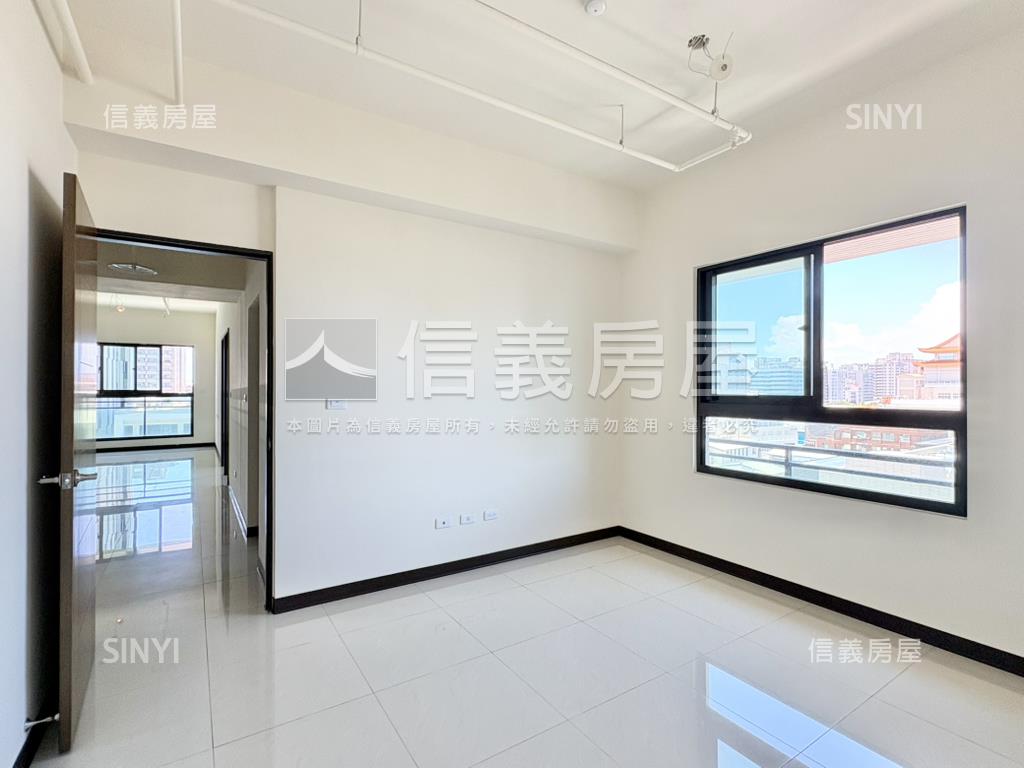 湖美麗第一手未住四房平車房屋室內格局與周邊環境