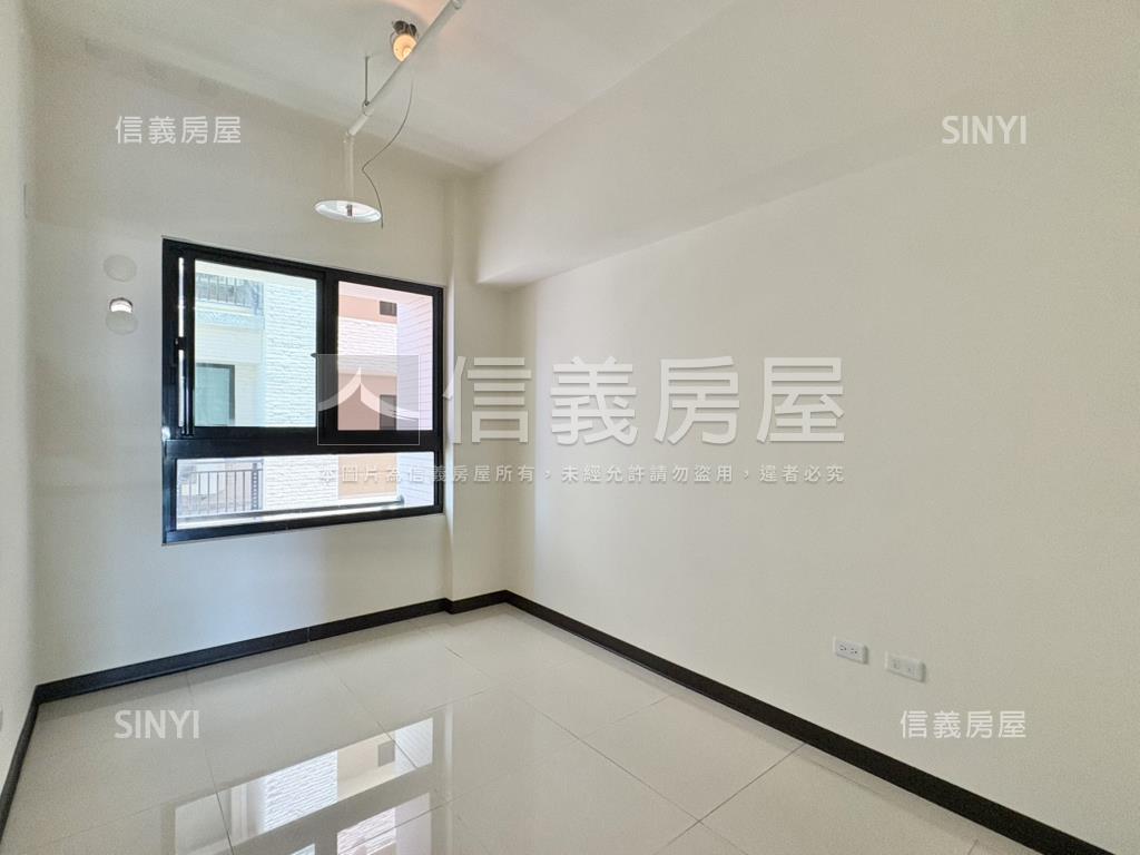 湖美麗第一手未住四房平車房屋室內格局與周邊環境