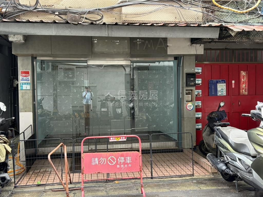 塭仔圳棒球場巷口一樓房屋室內格局與周邊環境