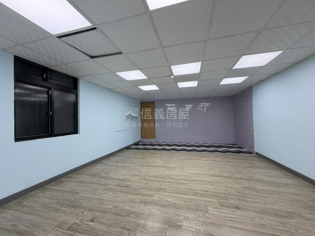塭仔圳棒球場巷口一樓房屋室內格局與周邊環境