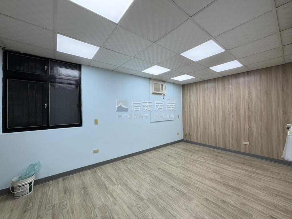 塭仔圳棒球場巷口一樓房屋室內格局與周邊環境