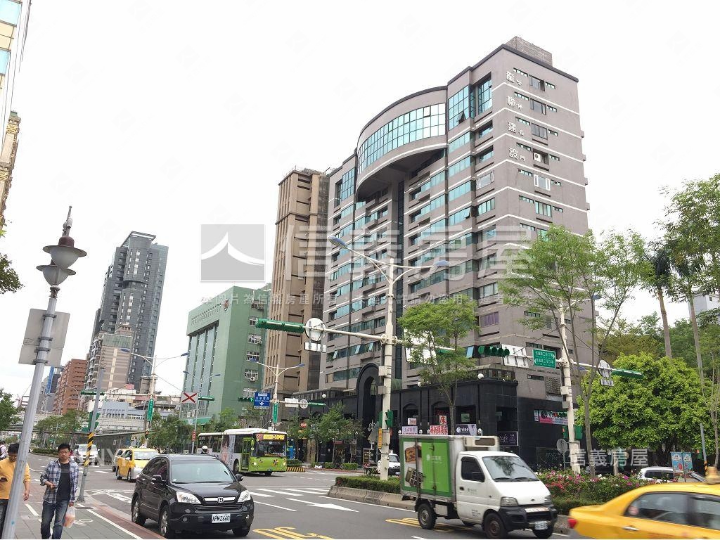 專約附中菁選集房屋室內格局與周邊環境