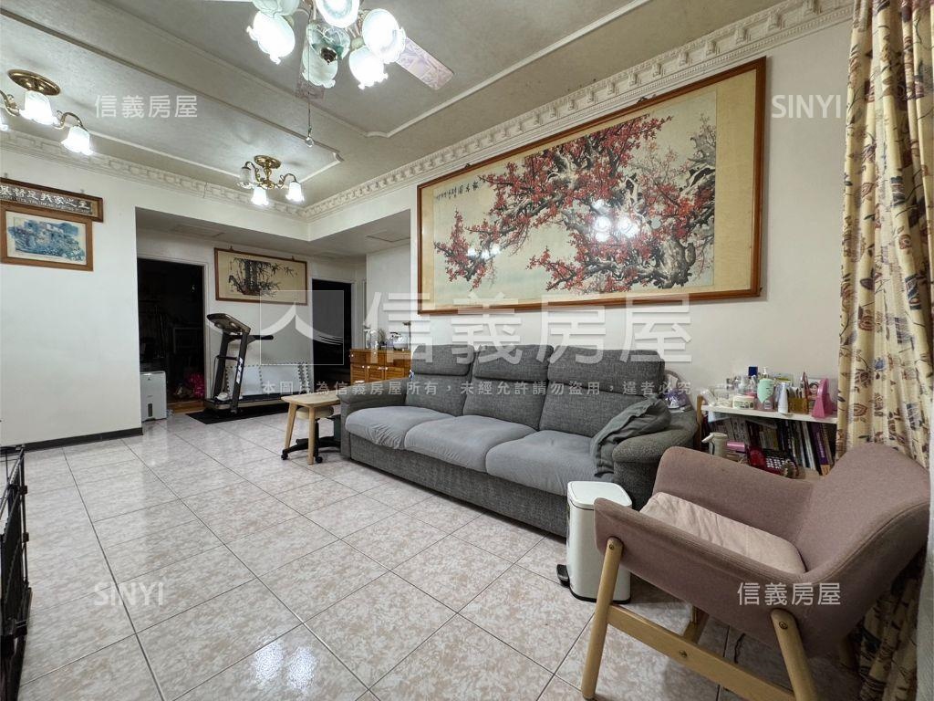 大湳★阿拉丁三房庭院戶房屋室內格局與周邊環境