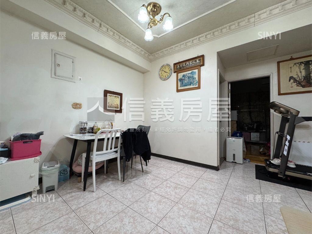 大湳★阿拉丁三房庭院戶房屋室內格局與周邊環境