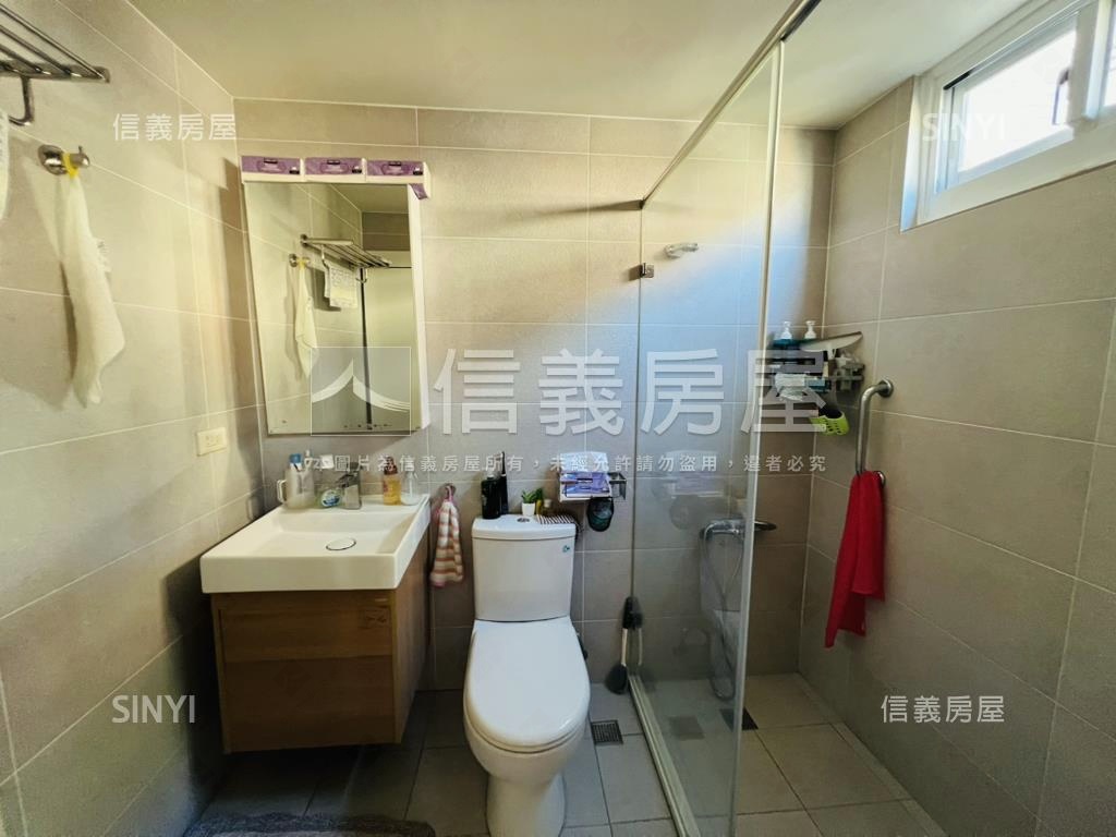 新！運動公園管理電梯Ａ房屋室內格局與周邊環境