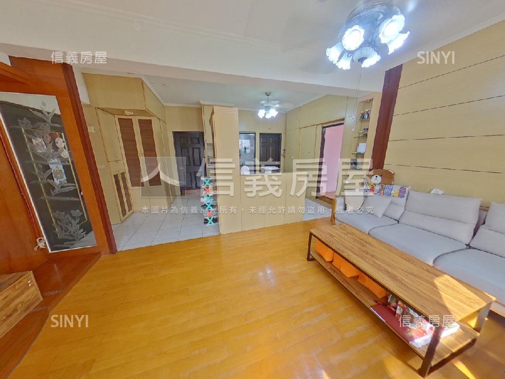 南區三房車位高樓視野房屋室內格局與周邊環境