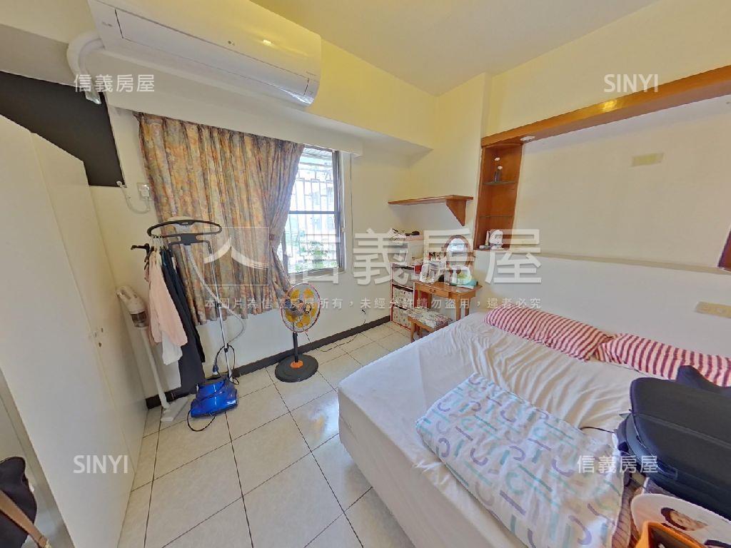 南區三房車位高樓視野房屋室內格局與周邊環境