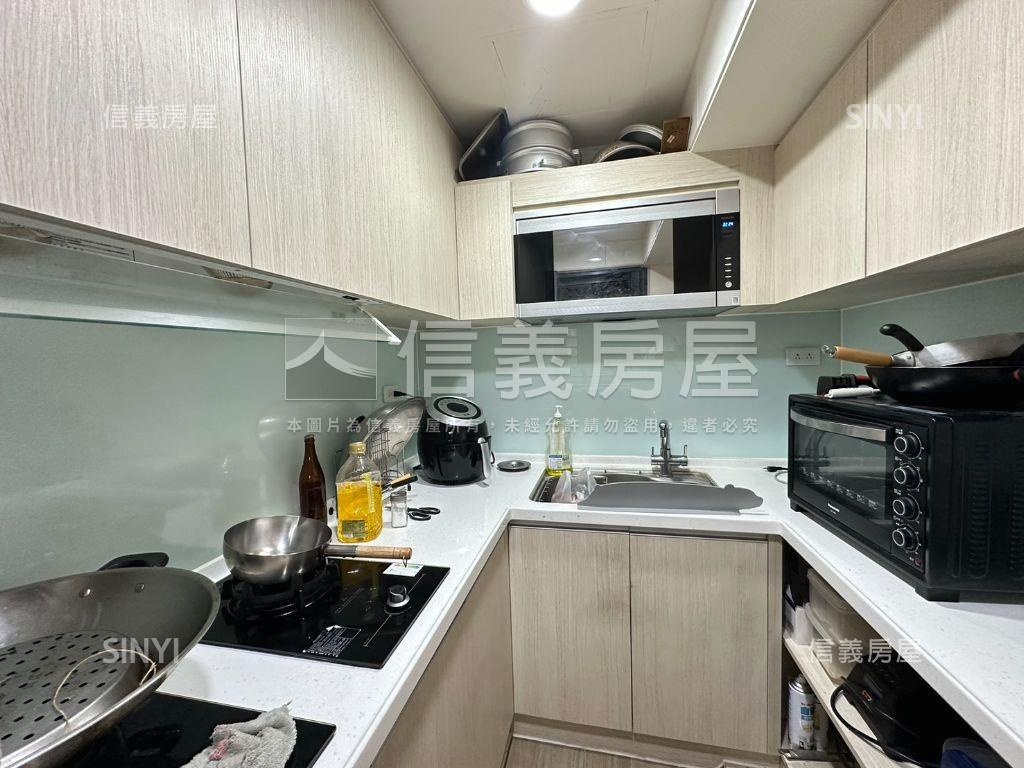 櫻花ＬＶ假期三房平車房屋室內格局與周邊環境