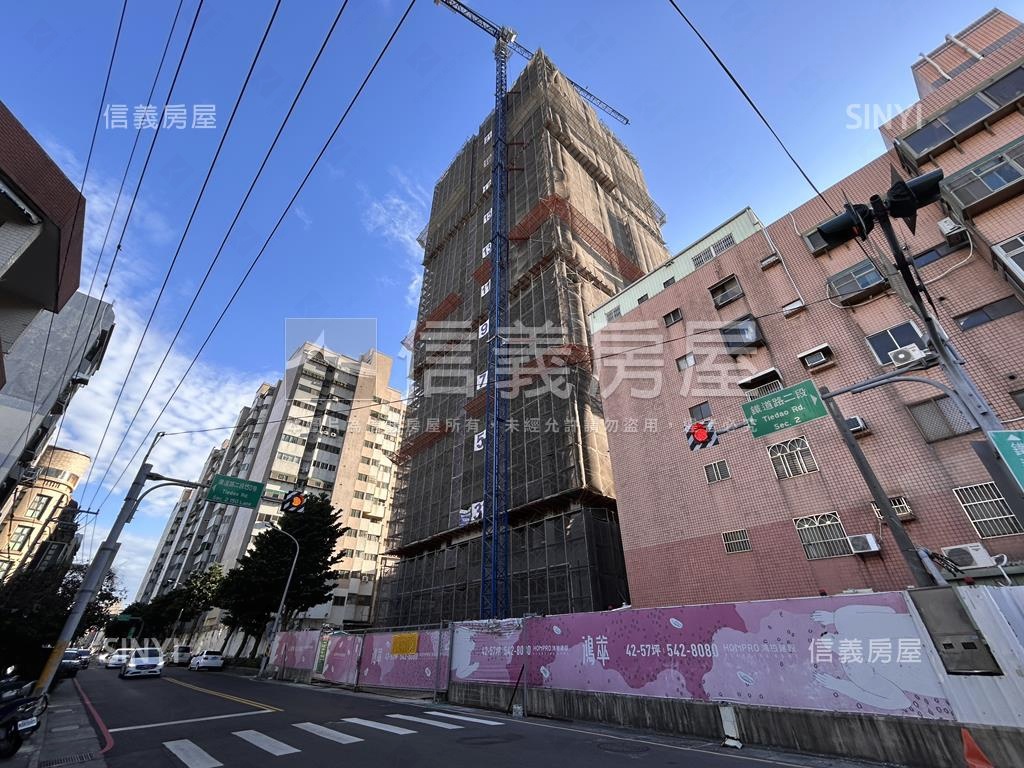 鴻柏鴻萃Ｃ格局六六大順利房屋室內格局與周邊環境