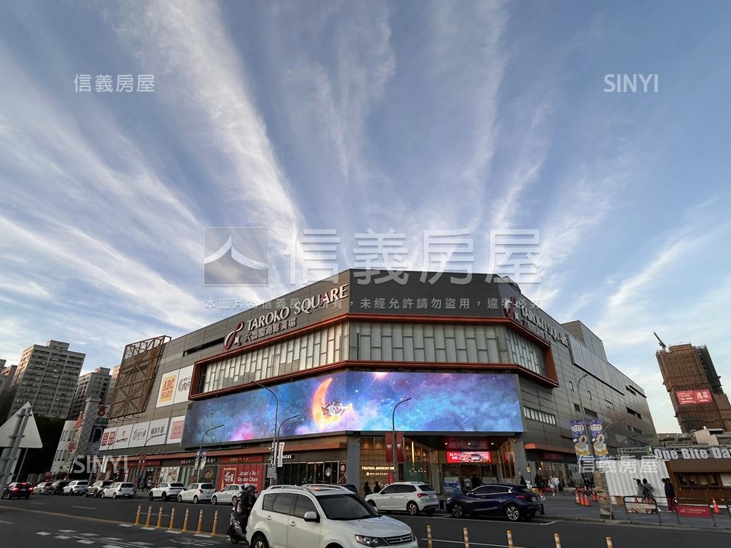 鴻柏鴻萃Ｃ格局六六大順利房屋室內格局與周邊環境