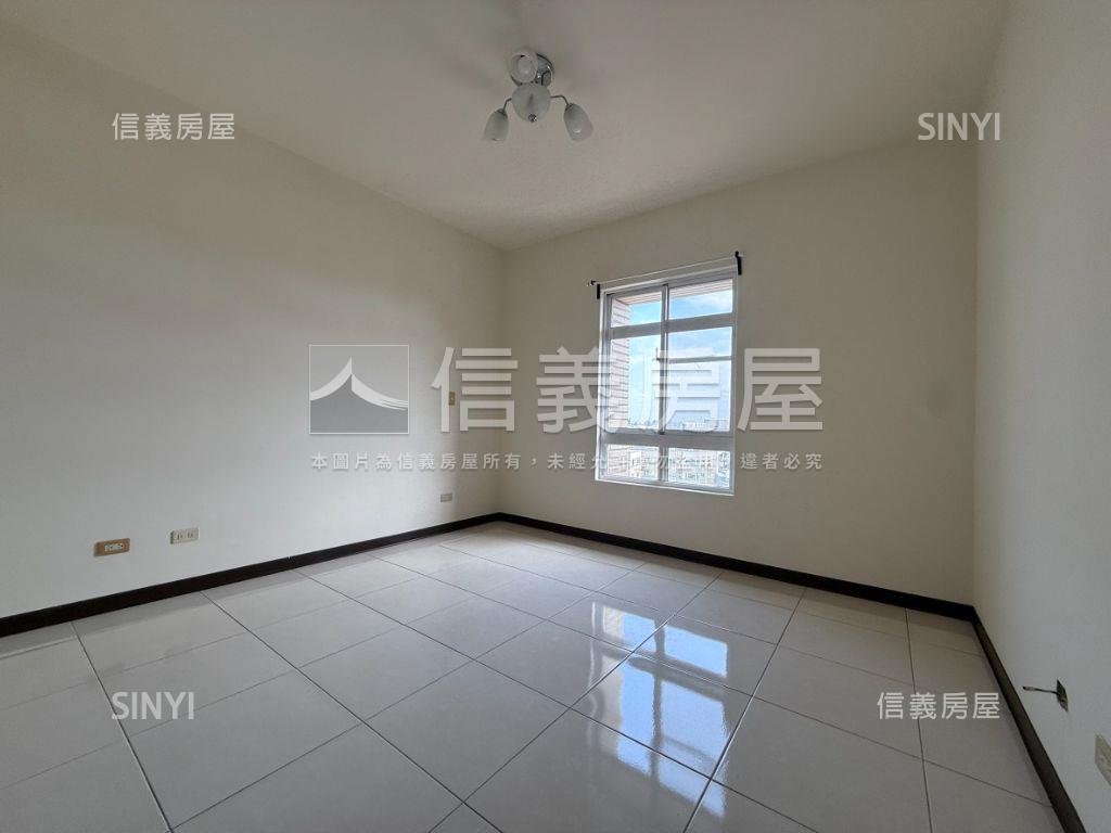 東方之星優質三房車位房屋室內格局與周邊環境