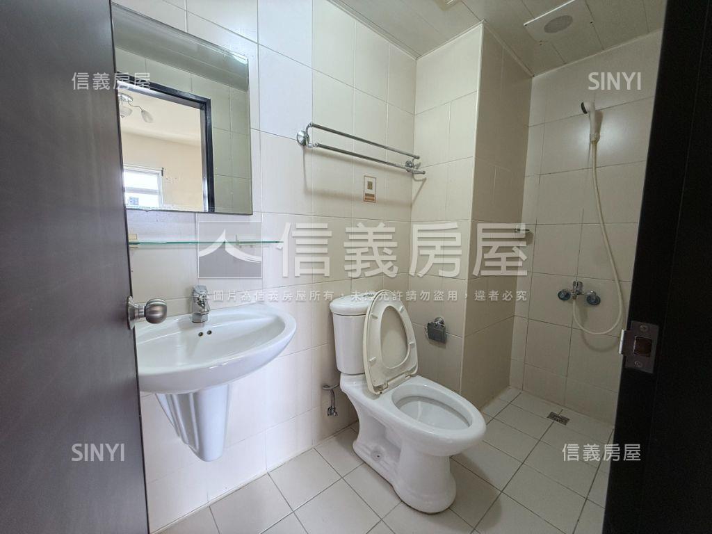 東方之星優質三房車位房屋室內格局與周邊環境