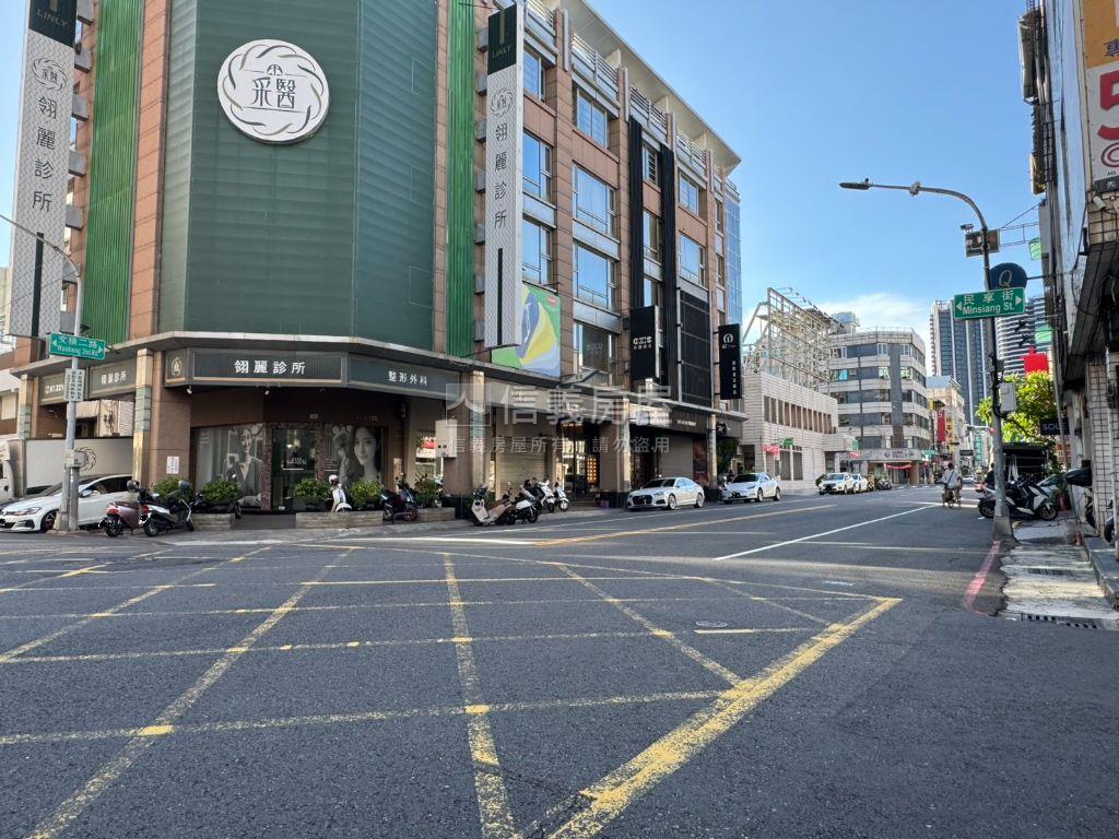 近新堀江百坪美宅房屋室內格局與周邊環境