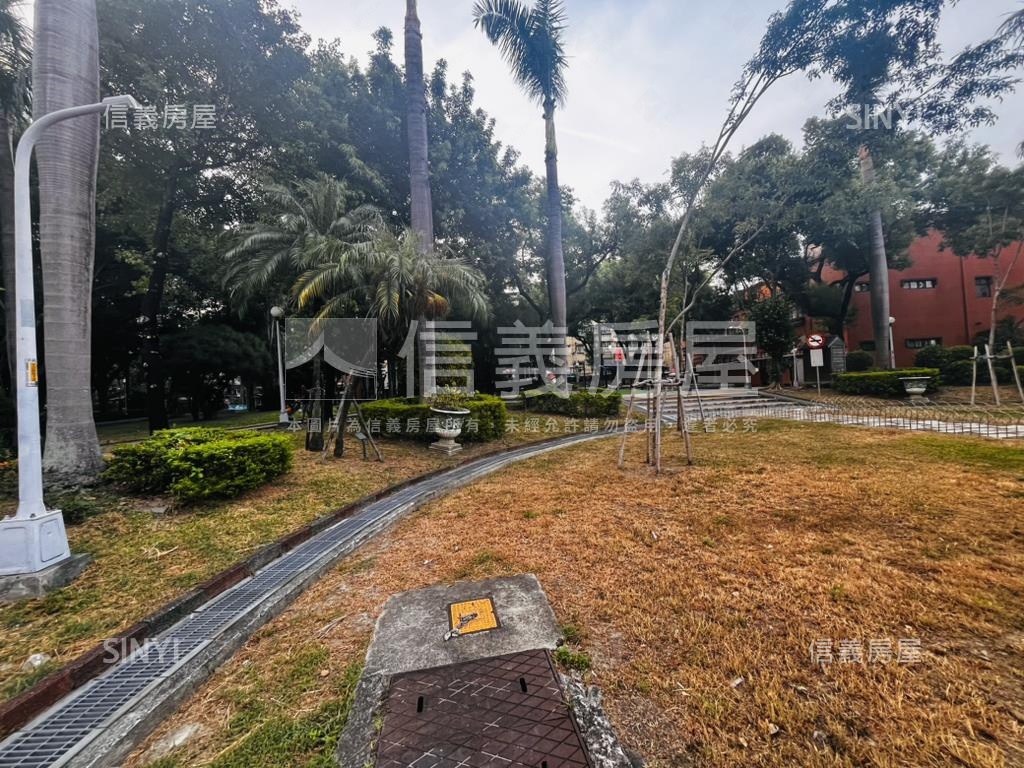 低總價。小資邊間美寓房屋室內格局與周邊環境