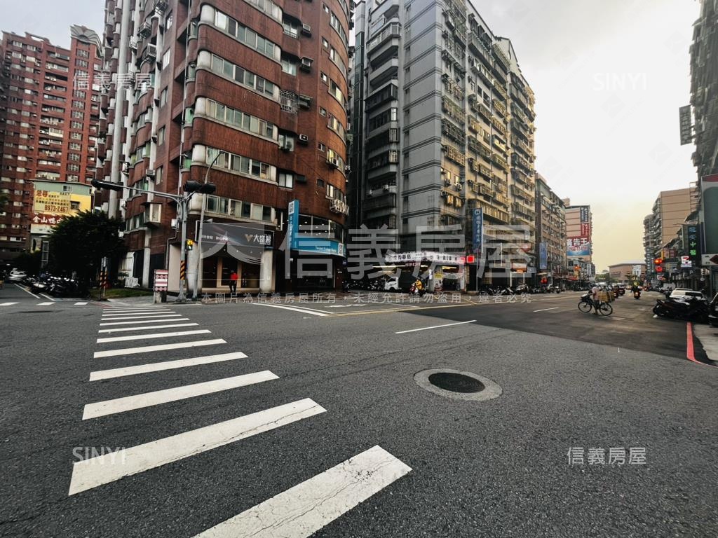 低總價。小資邊間美寓房屋室內格局與周邊環境