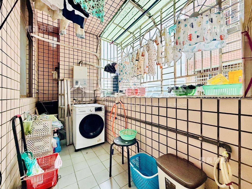 近捷運首選電梯房屋室內格局與周邊環境