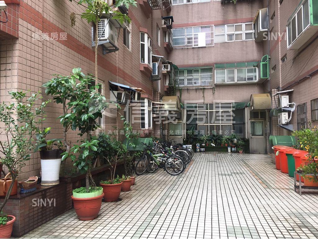 中平路方正黃金店面房屋室內格局與周邊環境