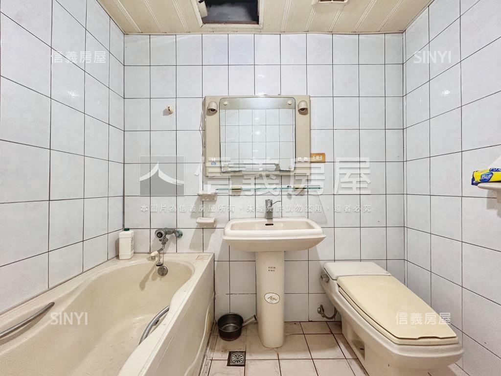 天莊景觀高樓層三房房屋室內格局與周邊環境
